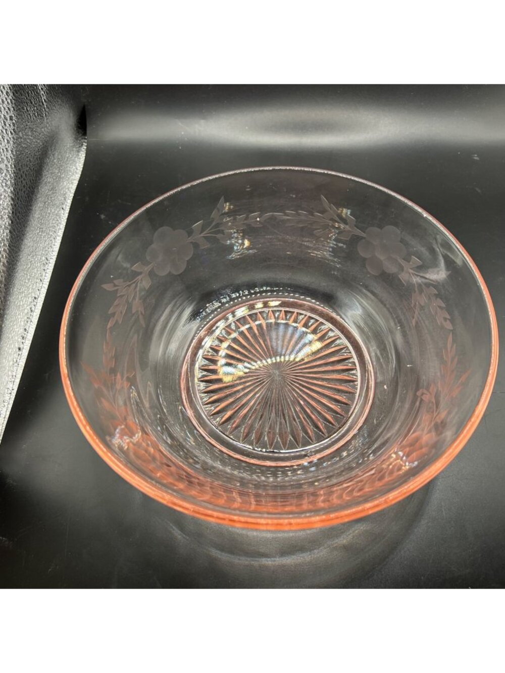Vintage Pink Depression Glass Bowl Etched Floral Design Starburst Base Grannycor